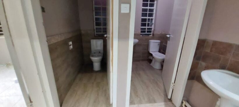 office-space-for-rent-in-rhodespark-big-7