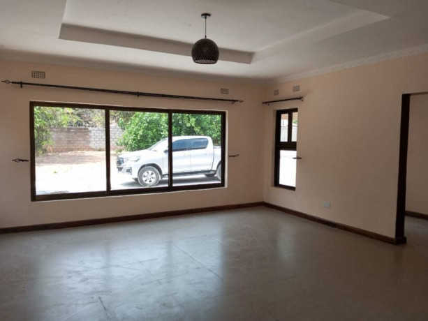 3-bedroom-house-for-rent-in-avondale-big-7