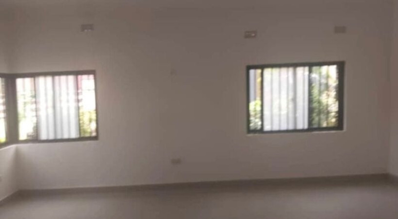 5-bedroom-apartment-for-sale-in-lilayi-big-5