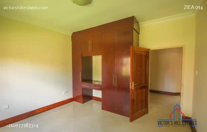 4-bedroom-villa-for-rent-in-kabulonga-big-7