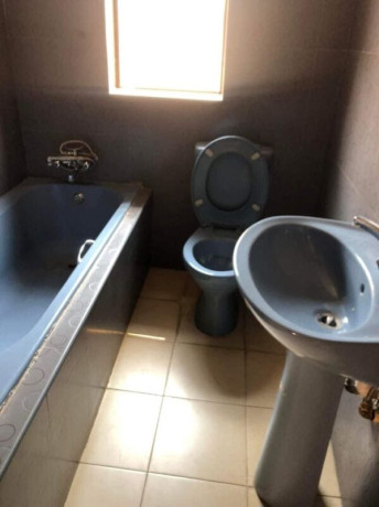 2-bedroom-flat-for-rent-in-ibex-hill-big-7