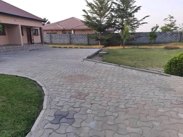 2-bedroom-flat-for-rent-in-chongwe-big-3
