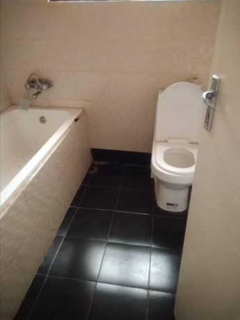 3-bedroom-flat-for-rent-in-chalala-big-9