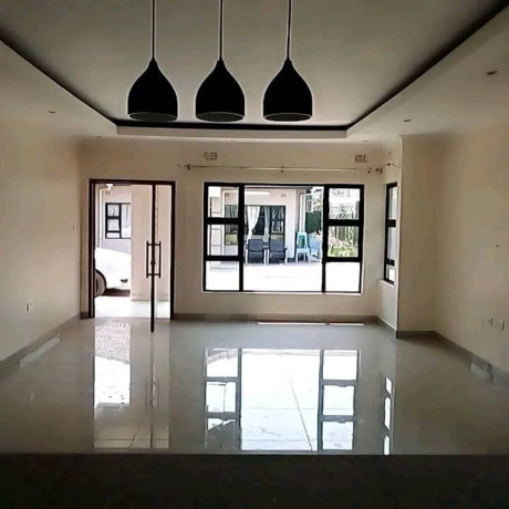 3-bedroom-house-for-rent-in-makeni-big-3