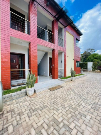 2-bedroom-apartment-for-rent-in-kabulonga-big-0