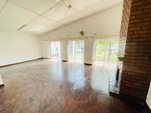 commercial-property-for-sale-in-longacres-big-8