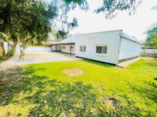 commercial-property-for-sale-in-longacres-big-0