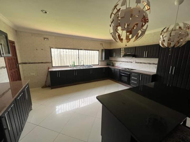 3-bedroom-apartments-for-rent-in-ibex-hill-big-4