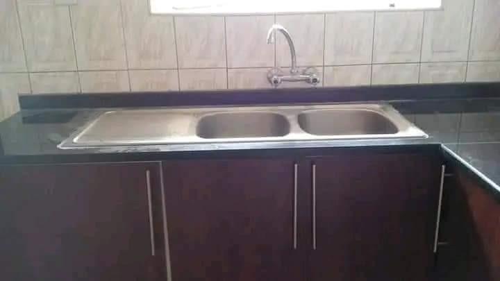 2-bedroom-flat-for-rent-in-ibex-hill-big-4