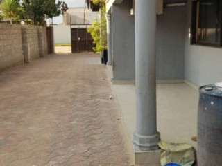 3-bedroom-flat-for-rent-in-salama-park