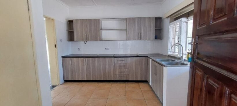 3-bedroom-house-for-rent-in-longacres-big-0