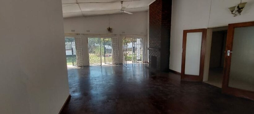 3-bedroom-house-for-rent-in-longacres-big-5