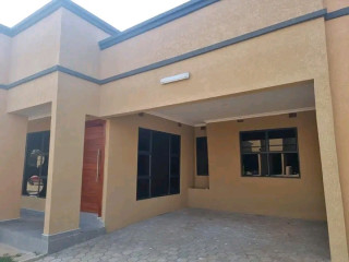 2-bedroom-flat-for-rent-in-makeni-konga