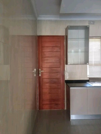 2-bedroom-flat-for-rent-in-makeni-konga-big-6