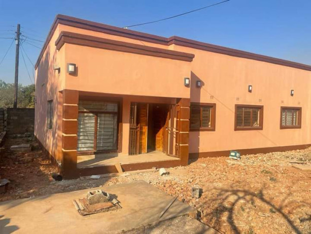 3-bedroom-flat-for-rent-in-avondale-big-4