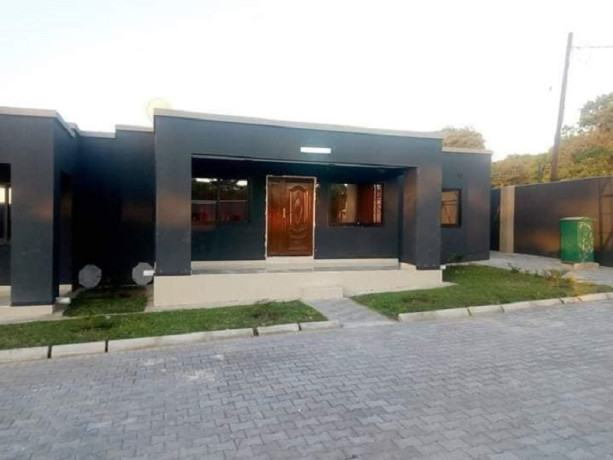 2-bedroom-flat-for-rent-in-ibex-hill-big-5