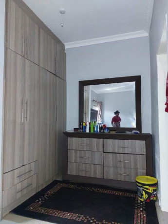 23-bedroom-flats-for-sale-in-chalala-big-5