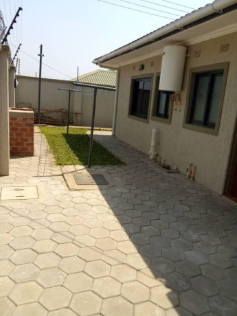 2-bedroom-flat-for-rent-in-kitwe-big-3