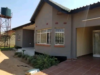 3-bedroom-house-for-rent-in-meanwood-chamba-valley