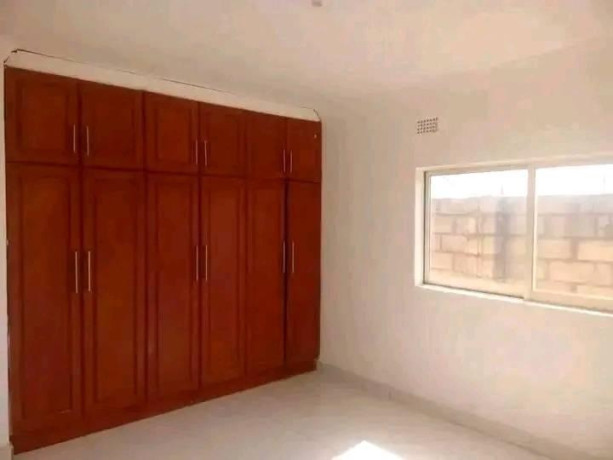 2-bedroom-for-rent-in-salama-park-big-3