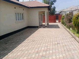 2-bedroom-flat-for-rent