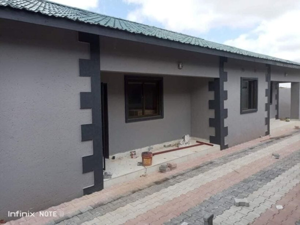 1-bedroom-flat-for-rent-in-chalala-big-1