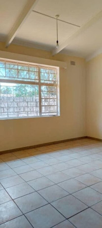 3-bedroom-house-for-rent-in-avondale-big-4