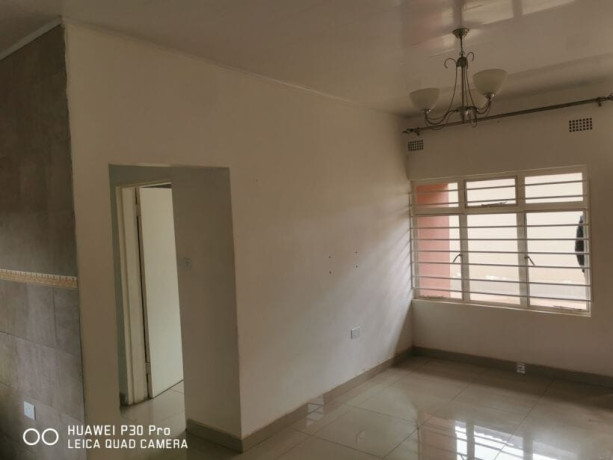 1-bedroom-flat-for-rent-in-chalala-big-6