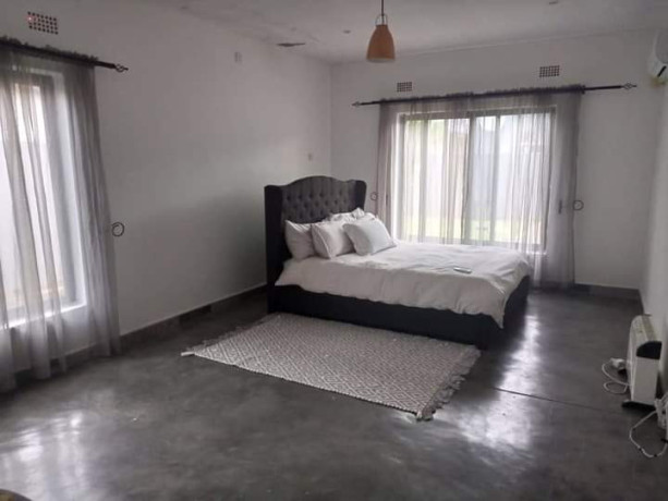 3-bedroom-flat-for-rent-in-meanwood-ibex-big-1