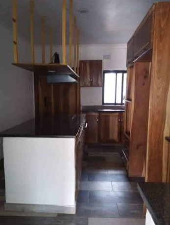 3-bedroom-flat-for-rent-in-meanwood-ibex-big-7