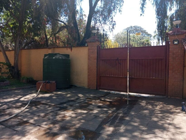 3-bedroom-apartment-for-rent-in-rhodes-park-big-3