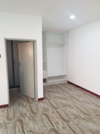 3-bedroom-flats-for-rent-in-olympia-big-5