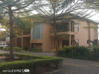 4-bedroom-semidetached-duplex-for-rent-in-chudleigh