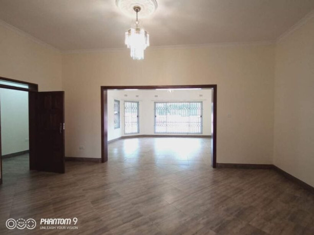 3-bedroom-apartment-for-rent-in-chudleigh-big-6