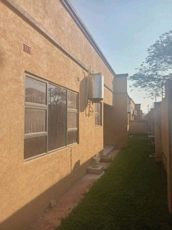 2-bedroom-flat-for-rent-in-makeni-konga-big-3