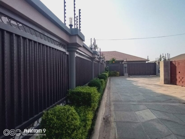 4-bedroom-house-for-rent-in-chamba-valley-big-2