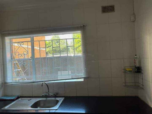 2-bedroom-fully-furnished-flat-for-rent-in-rhodes-park-big-2