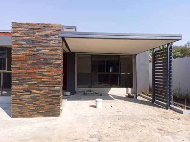 2-bedroom-flat-for-rent-in-eureka-park-big-1