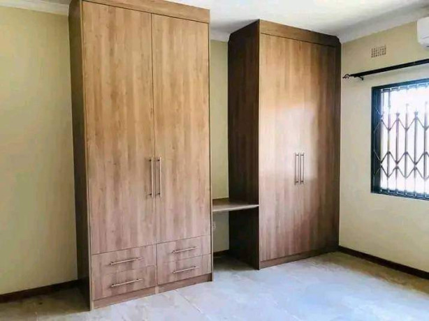 3-bedroom-house-for-rent-in-lilayi-big-4