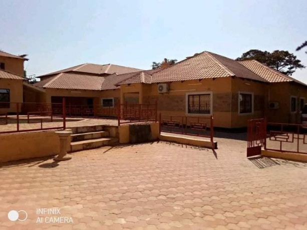 4-bedroom-house-for-rent-in-woodlands-main-big-3