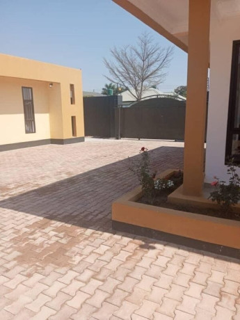 1-bedroom-flat-for-rent-in-salama-park-big-4