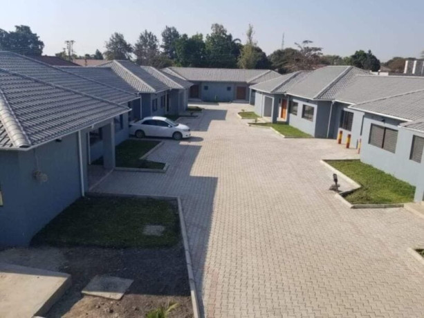 3-bedroom-flats-for-rent-in-olympia-big-1