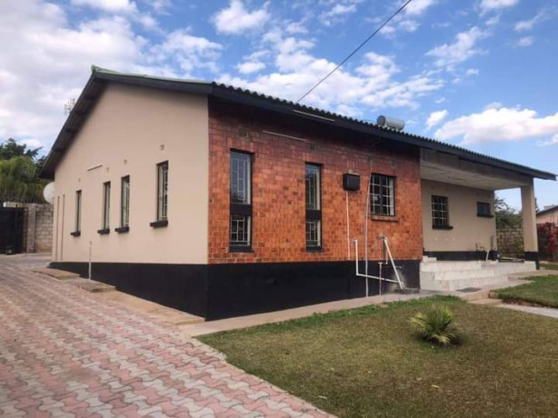 3-bedroom-house-for-rent-in-ibex-hill-big-7