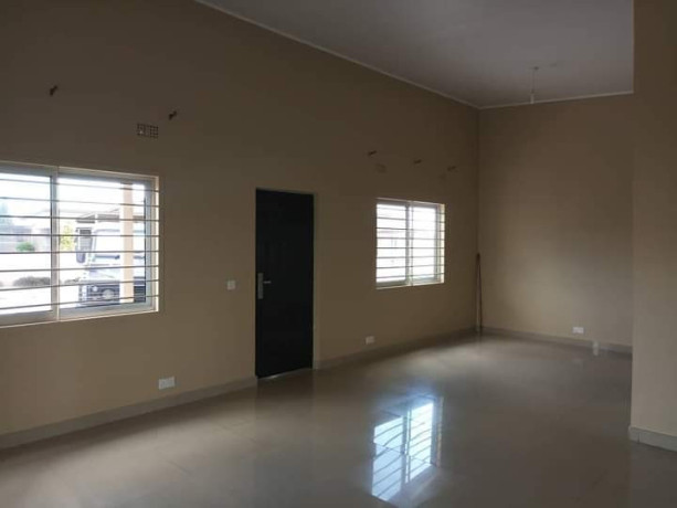 4-bedroom-house-for-rent-in-ibex-hill-big-3