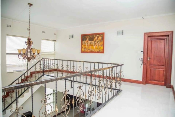 3-bedroom-house-for-rent-in-roma-park-big-4