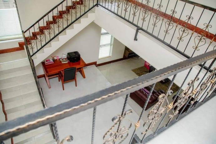 3-bedroom-house-for-rent-in-roma-park-big-3