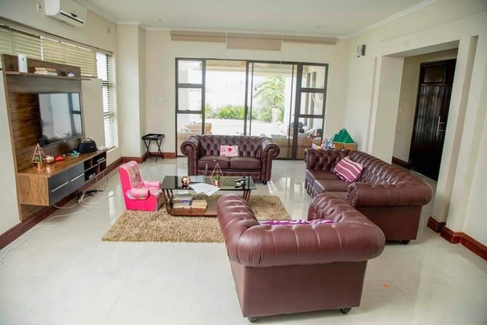 3-bedroom-house-for-rent-in-roma-park-big-5