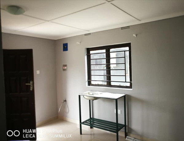 bedsitter-for-rent-in-woodlands-extension-big-4