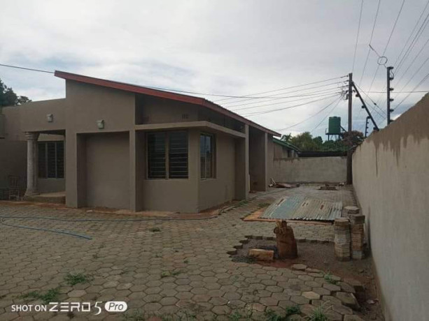 2-bedroom-flat-for-rent-in-avondale-big-7