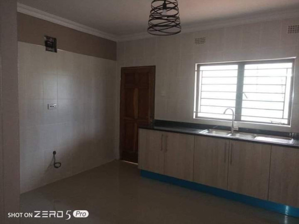 2-bedroom-flat-for-rent-in-avondale-big-1
